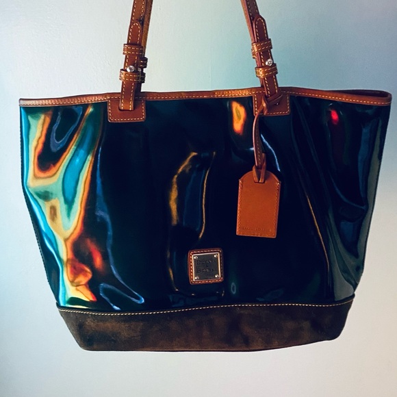 Gorgeous Dooney & Bourne Honey Vachetta lining black patent leather suede bottom - Picture 1 of 6